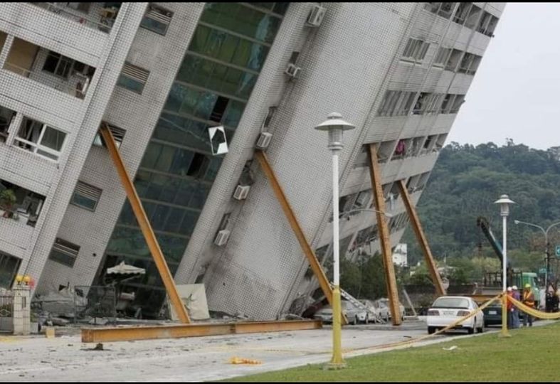 OVO NIJE PHOTOSHOP! LJUDI SE HVATAJU ZA GLAVU: Kad vidite sliku broj 4. NEĆE VAM BITI DOBRO