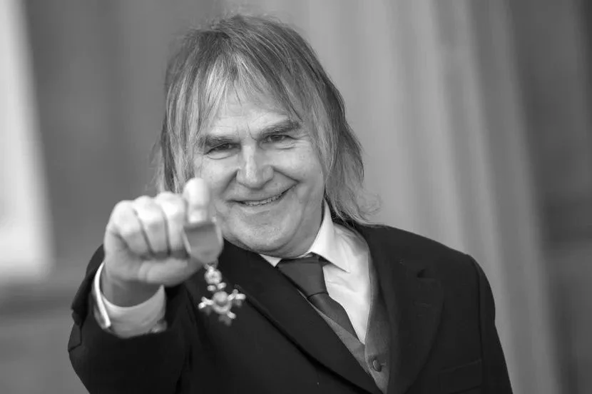 Preminuo frontmen grupe koju svi volimo: Muzičar izgubio bitku sa bolešću u 66. godini