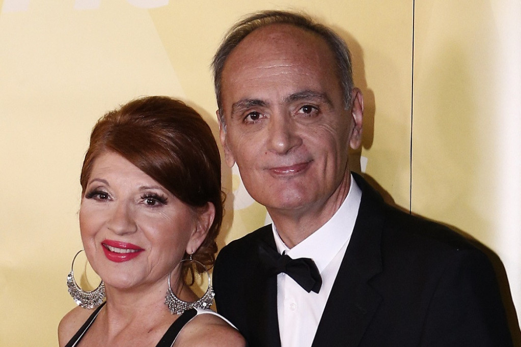 Šporet i nekako, a pogledajte gde suše sudove! – Ovo je kuhinja Bilje Jeftić i Ace Ilića, SVI U ŠOKU