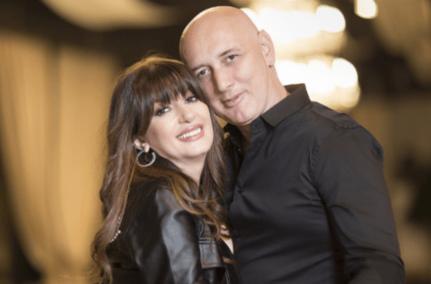 Starka se pIodila, trudna Viki Miljković ne skida osmijeh sa lica: Ceca uz nju na fotografiji, pogledajte kakav joj je stomak